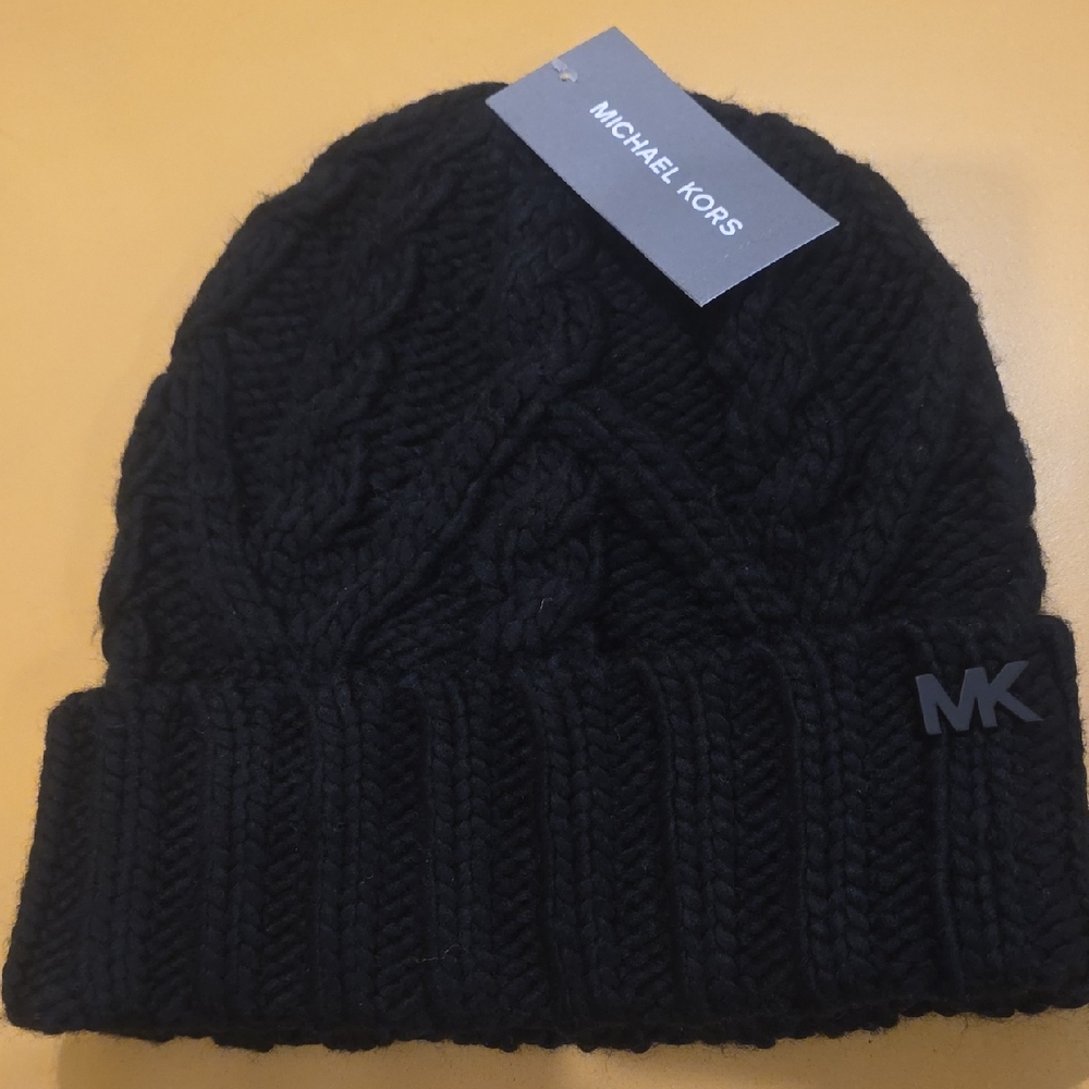 Michael Kors Classic Black Cable Knit Hat